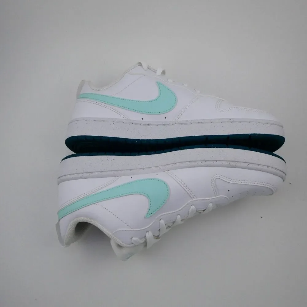 Nike Youth US 7 White Sneakers with Teal Accents Shoes DV5456-102 Excellent